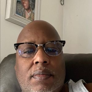 Meet your Posher, George